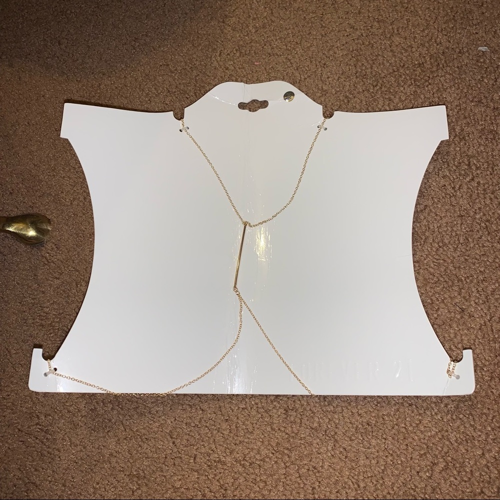 gold body chain / body jewelry
